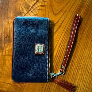 Dooney & Bourke Vintage Bag New